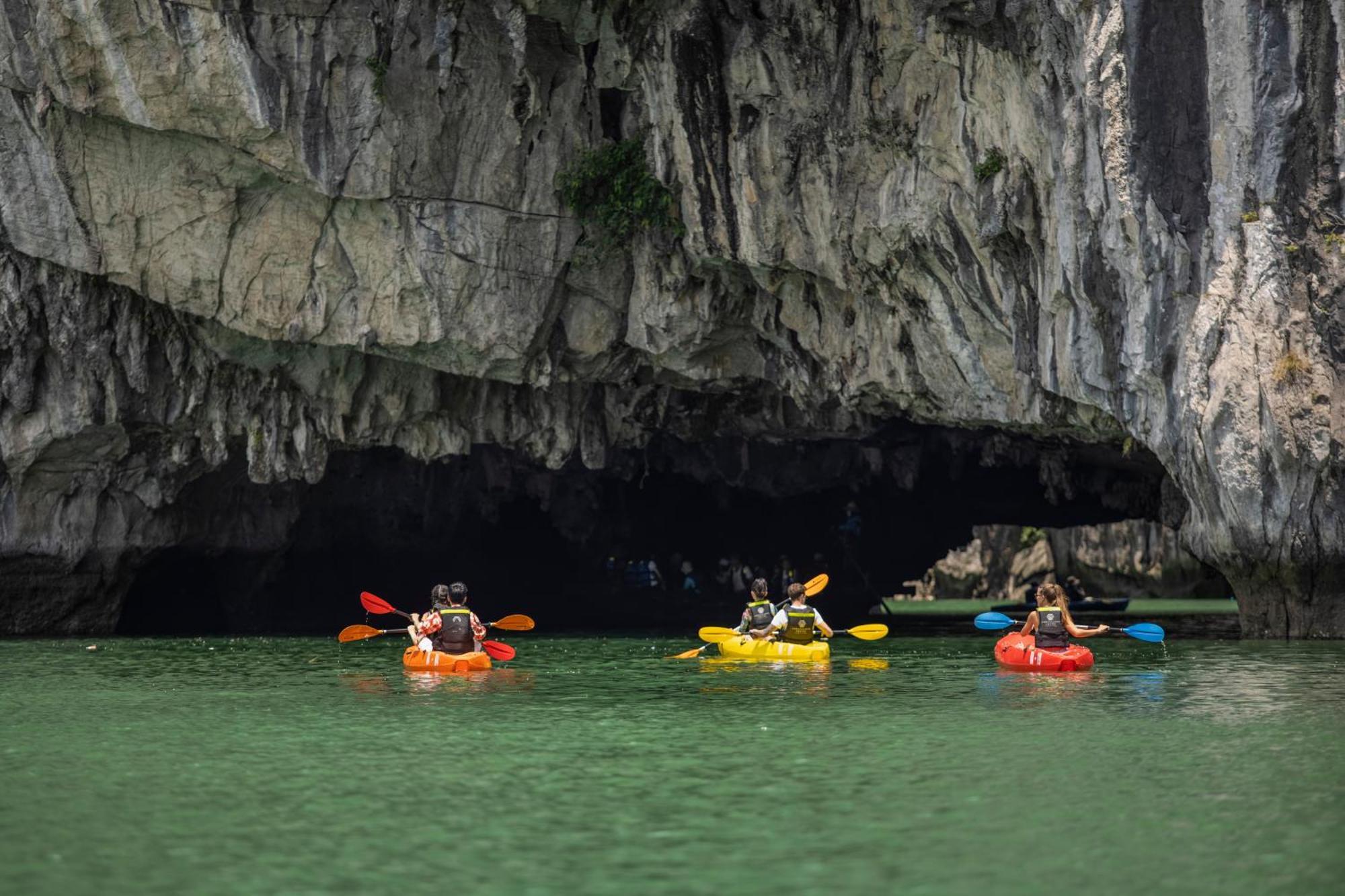 Hotel Ambassador Cruise Halong Bay Ha Long Zewnętrze zdjęcie